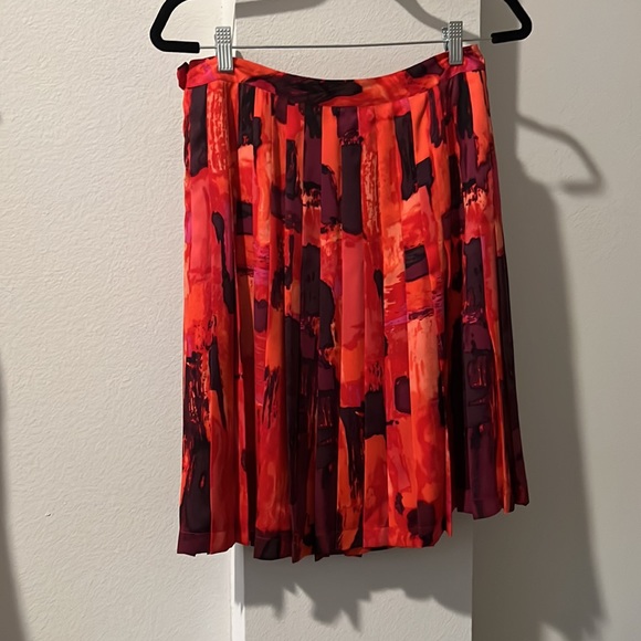 NWT Brooks Brothers pleated skirt size 6 - Picture 3 of 3